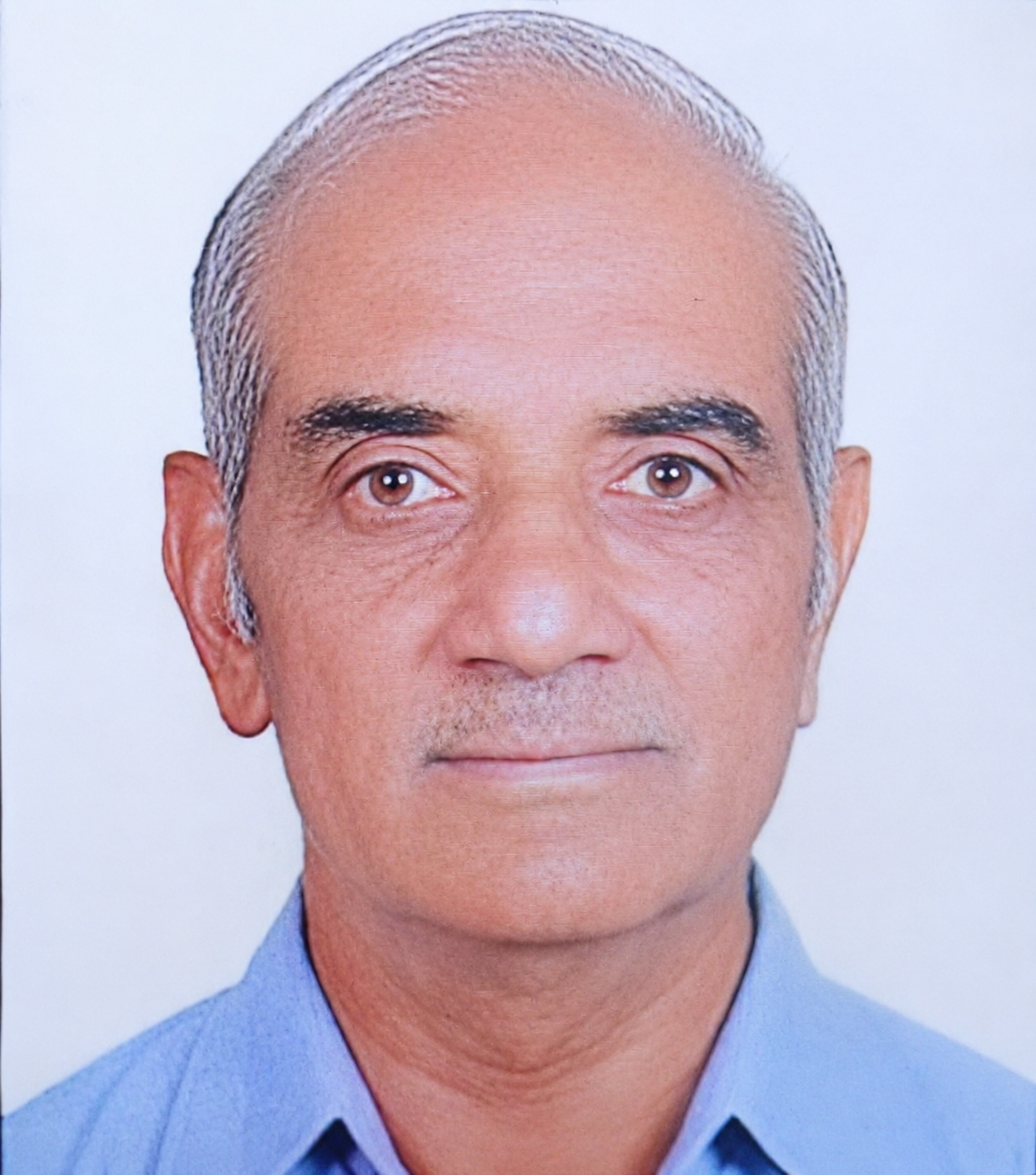 Shri Chandra Prabhakar Kaushik